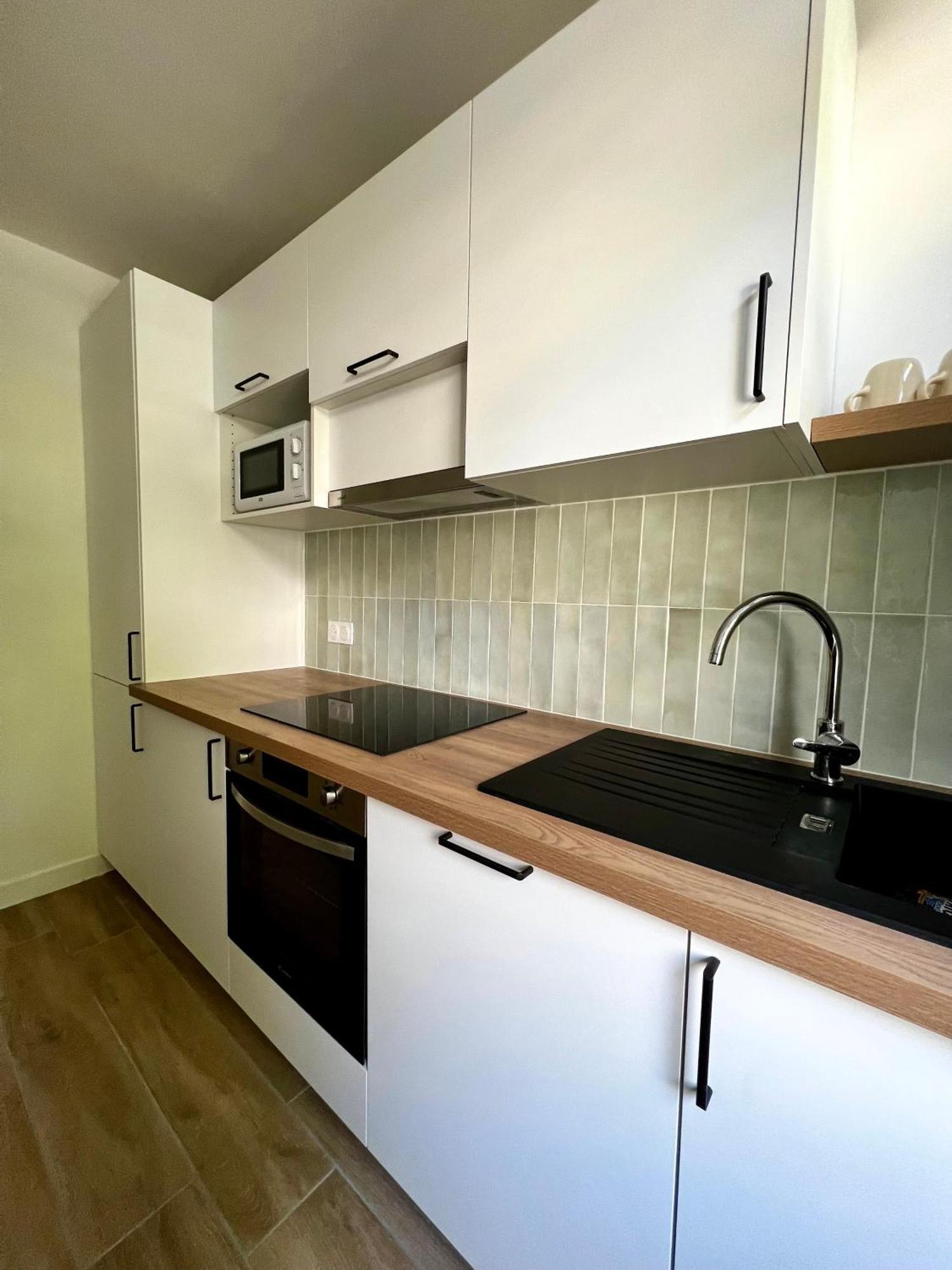 Le Winston Churchill, Ouest Appartement